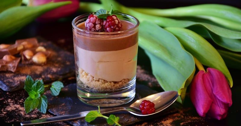 Mousse au chocolat facile trois ingrédients : le dessert prêt en 5 minutes