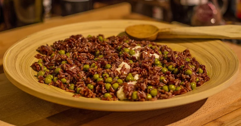 La tostatura : le geste que 90 % des recettes oublient d'expliquer